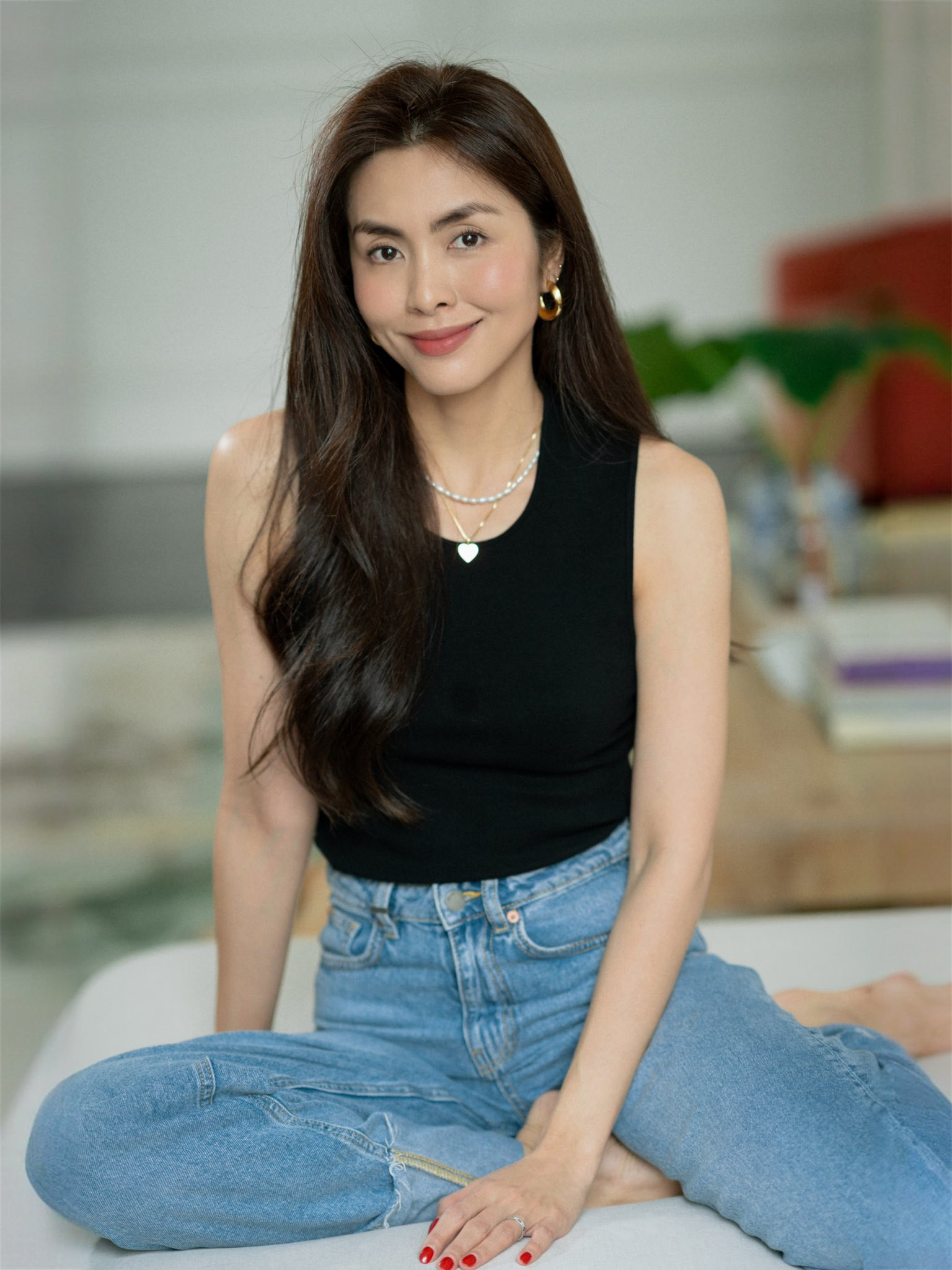 Hà Tăng lên tiếng khi bị soi dấu hiệu lão hóa rõ mồn một ở tuổi 38