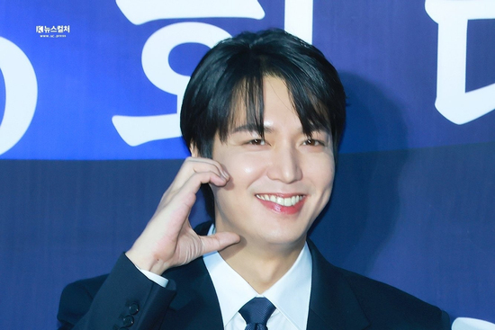 Lee Min Ho đã làm gì với nhan sắc của mình thế này?