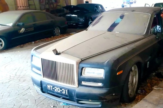 Phát hiện dàn siêu xe trị giá hơn 200 tỷ đồng trong khách sạn bỏ hoang