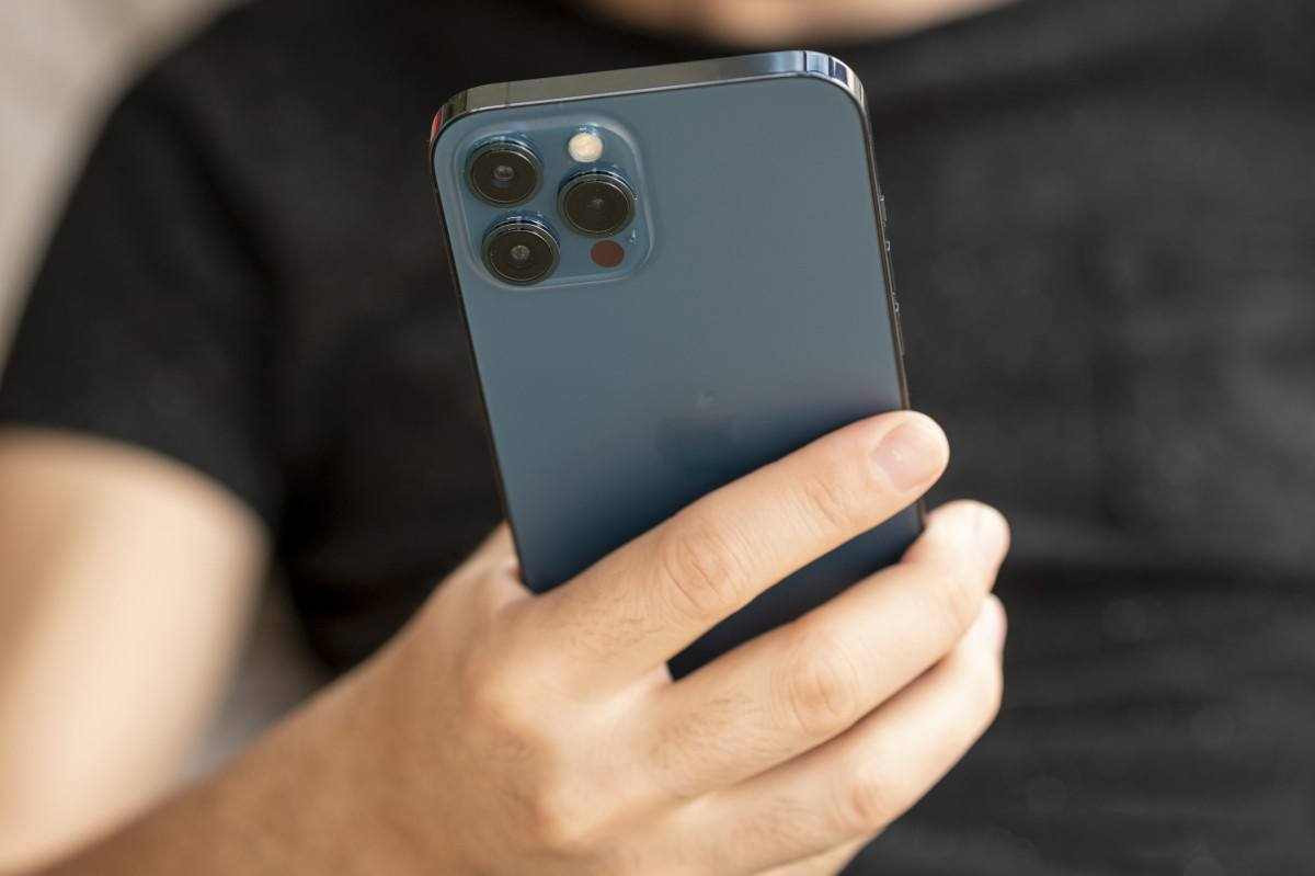 camera sau iphone 12 pro max