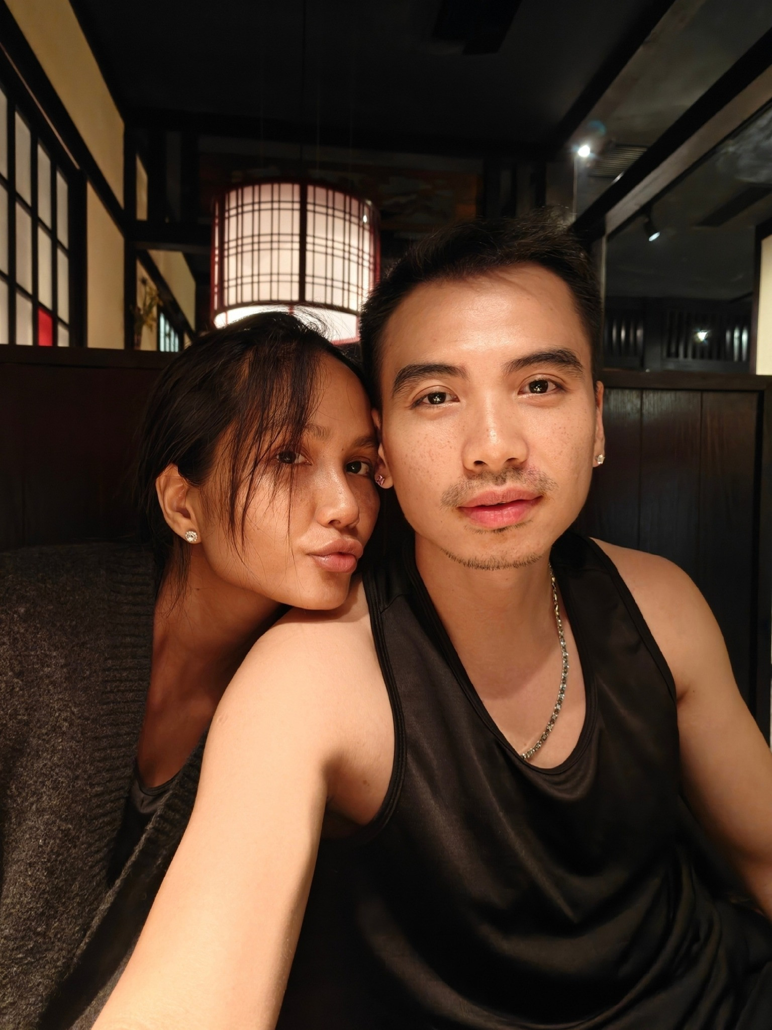 Tình trạng HHen Niê sau khi bị sưng phù mặt đến biến dạng