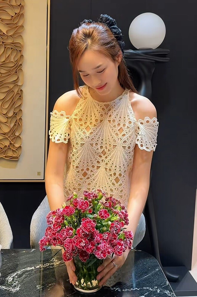 Hoa hậu Đỗ Thị Hà gây tranh cãi khi khoe sở thích 'chữa lành' trong căn nhà bạc tỷ- Ảnh 9.