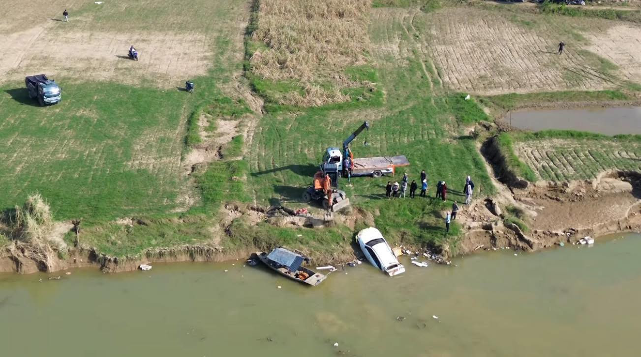 Truc vot xe otofun.jpeg