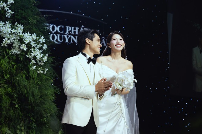 Celeb of the Week Một tuần hai nửa cảm xúc của showbiz Việt