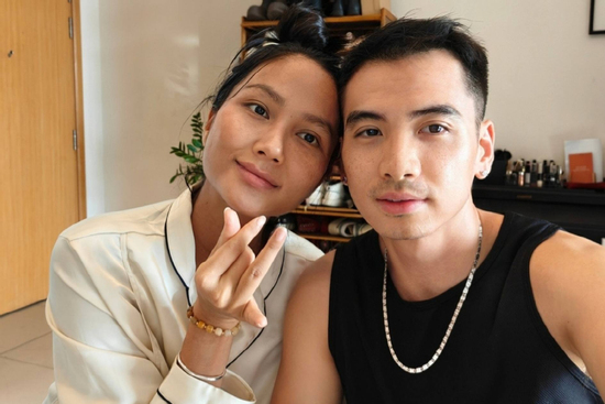 H'Hen Niê ngỡ ngàng vì bị đồn....suýt chết