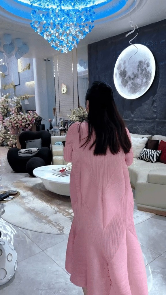 Căn nhà của Phương Oanh trong Gió Ngang Khoảng Trời Xanh: Không gian sống lý tưởng - Ảnh 17.