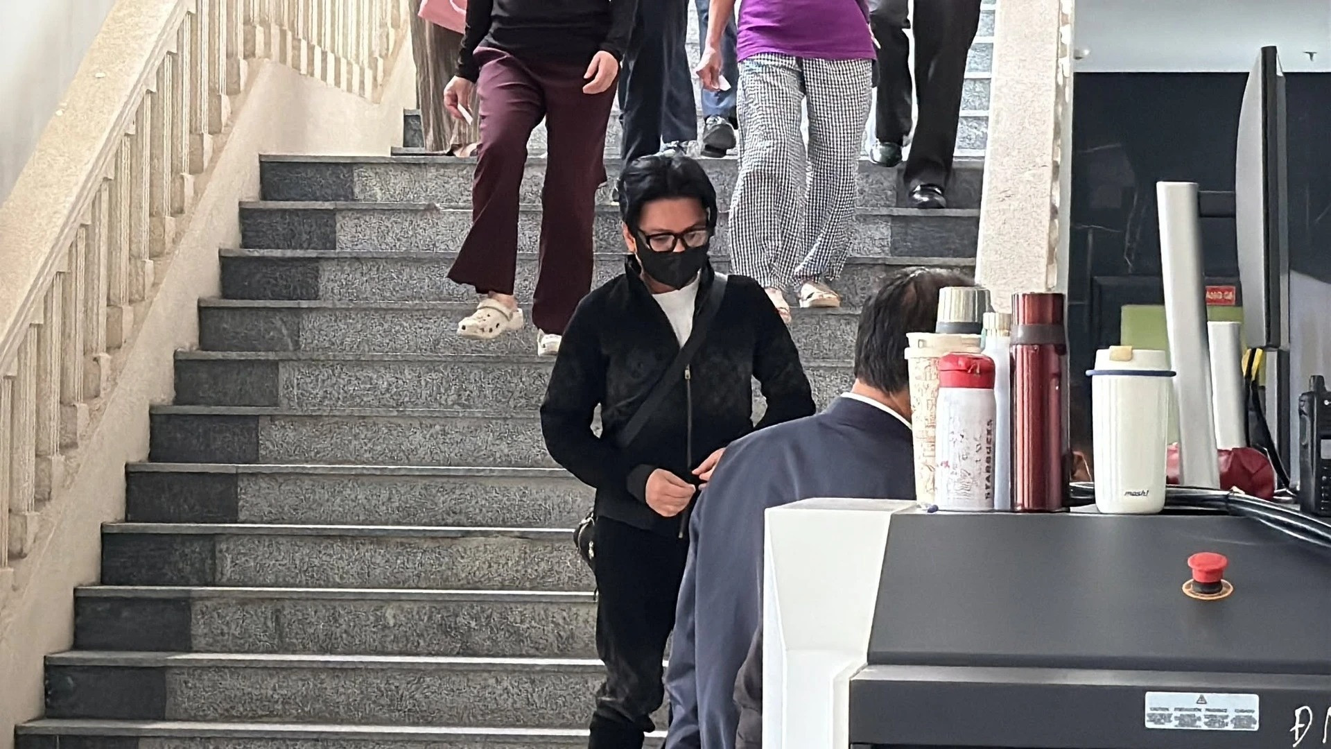 Nam ca sĩ nổi tiếng Vbiz liên quan đến đường dây đánh bạc 106 triệu USD tại khách sạn Pullman là ai