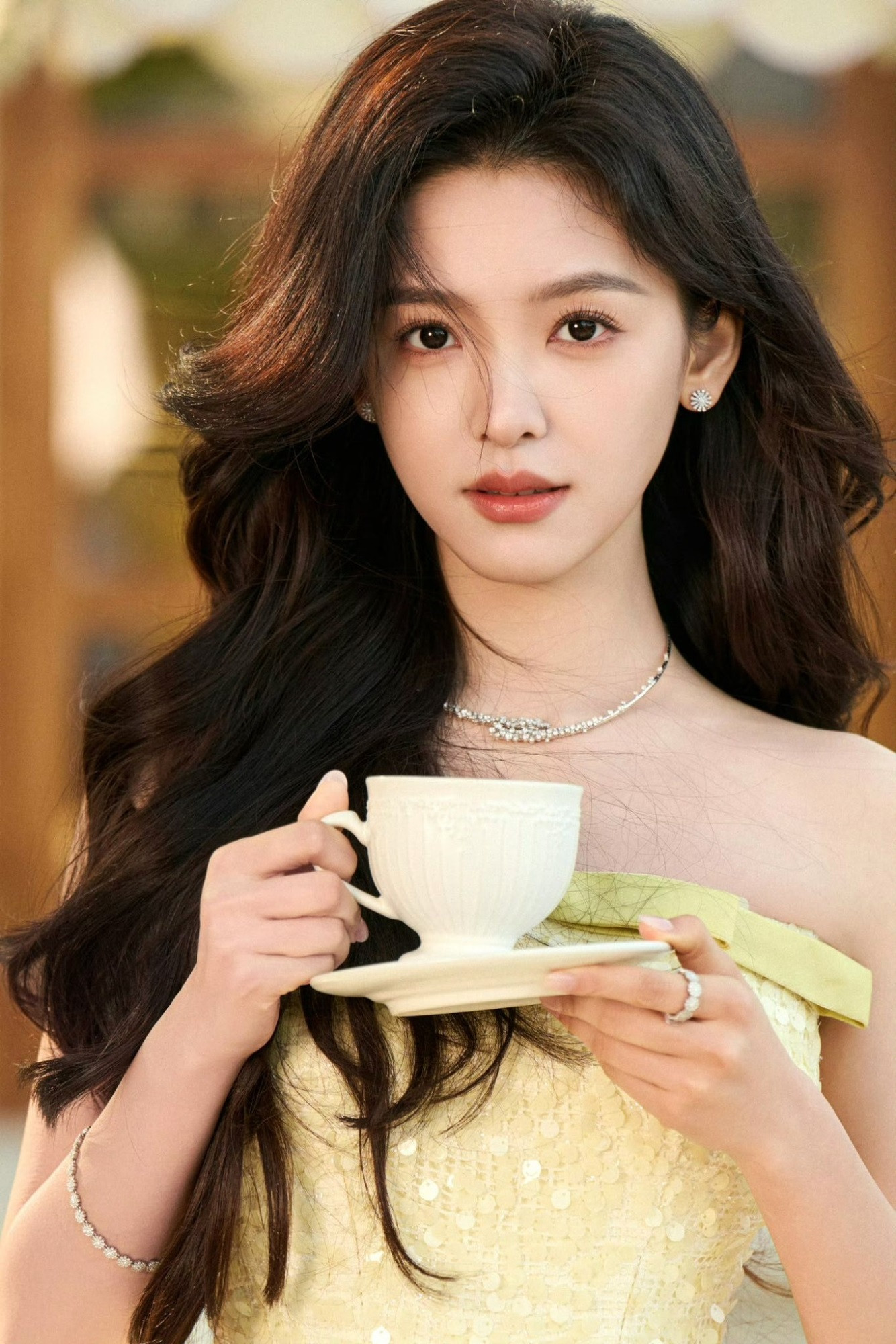 Sau hôm nay, thứ Ba 28/10/2025, Thần May Mắn rũ sạch vận đen, 3 con giáp nhận về tài lộc cuồn cuộn như sóng vỗ, đỉnh cao làm giàu, vàng bạc hái đầy rổ - Ảnh 3