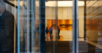 Từ hôm nay, 30.000 nhân viên Amazon mất việc làm trong đợt sa thải chưa từng có