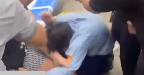 Khởi tố người hành hung nhân viên bảo vệ tàu Metro số 1 TPHCM