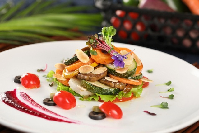 Hiền Thục ăn chay trường gián đoạn từ nhiều năm nay, mẹ đơn thân tuổi U50 nhan sắc như gái đôi mươi - Ảnh 6.