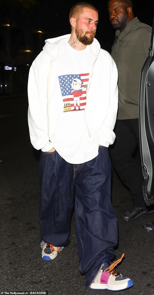 102628917 15154461 image m 1001