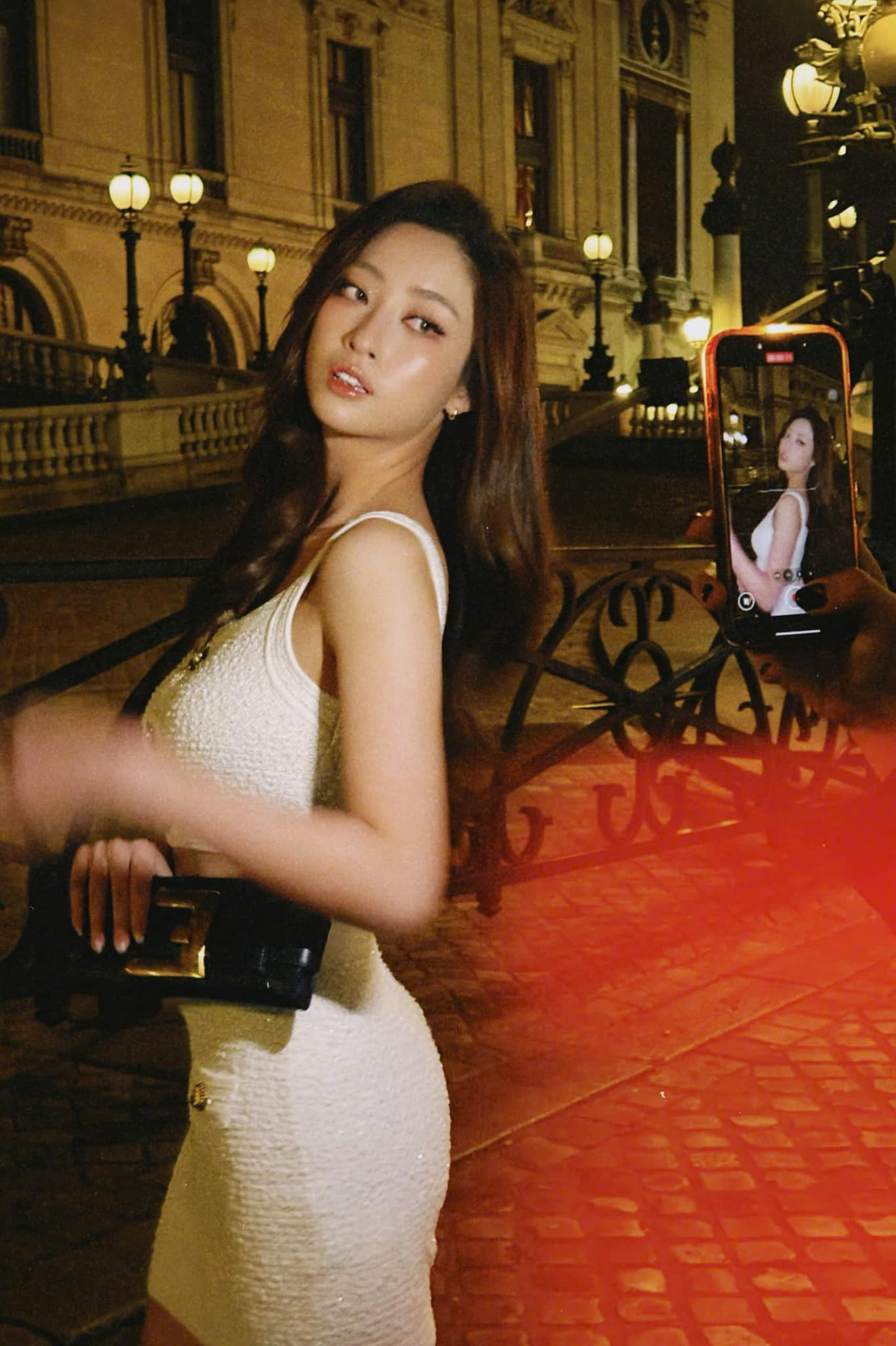 Lương Thùy Linh tỏa sáng tại Paris Fashion Week với phong cách thời trang tinh tế - Ảnh 13.