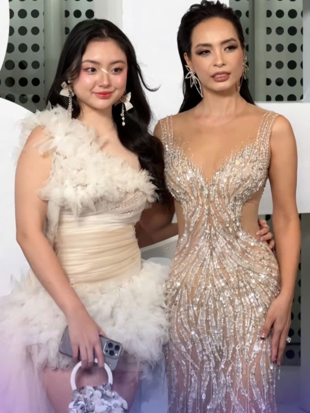 Được khen là đối thủ của Lọ Lem nhan sắc con gái siêu mẫu Thúy Hạnh đời thật ra sao