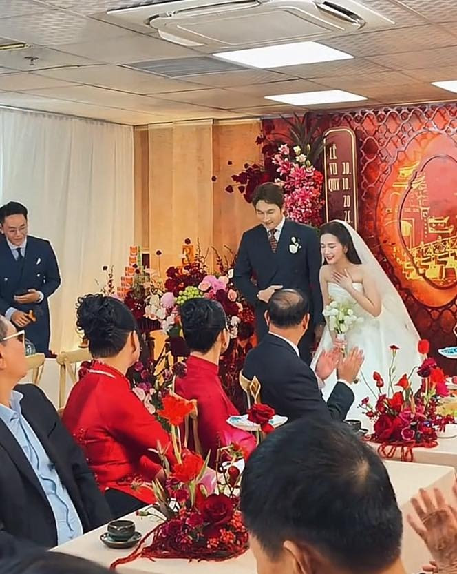 Hot nhất Vbiz Lễ vu quy cặp đôi phim giờ vàng Đình Tú Ngọc Huyền