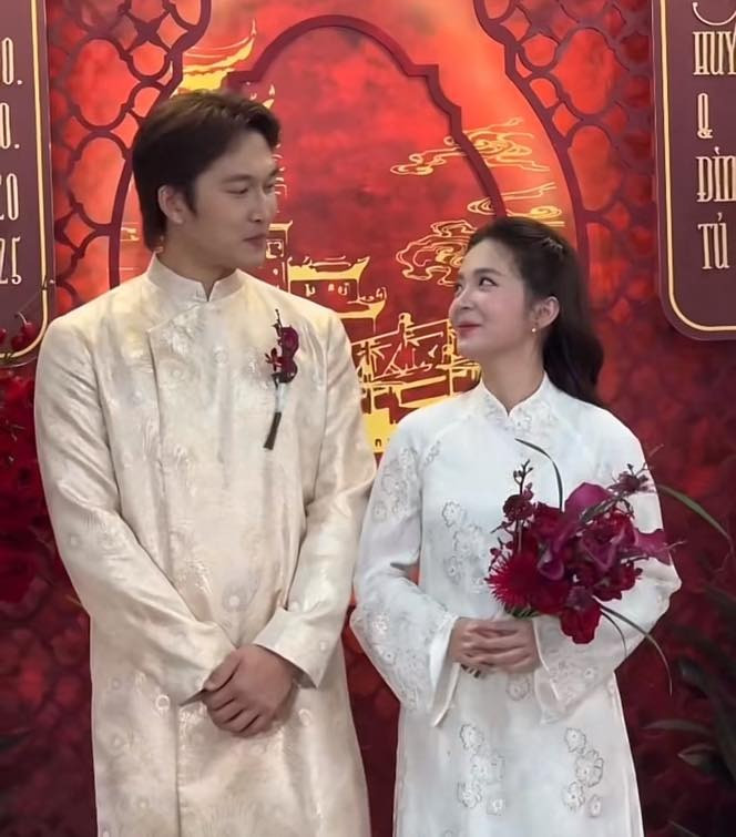Hot nhất Vbiz Lễ vu quy cặp đôi phim giờ vàng Đình Tú Ngọc Huyền