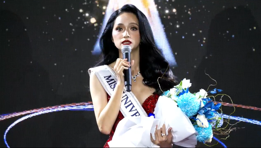 Nóng Hương Giang nghẹn ngào lần đầu lên tiếng về ồn ào nghỉ chơi Dược Sĩ Tiến