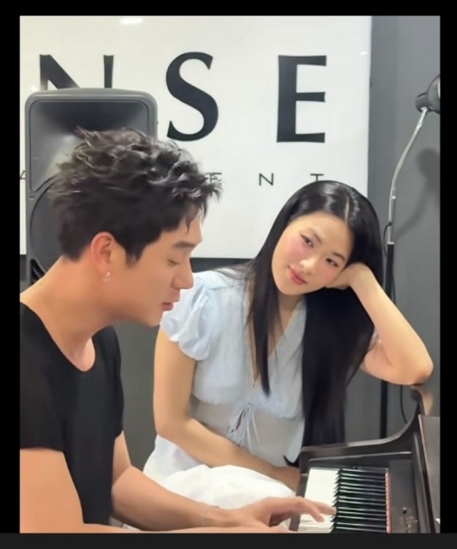 Phản ứng ngọt ngào của nữ diễn viên khiến fan đẩy thuyền với Song Luân