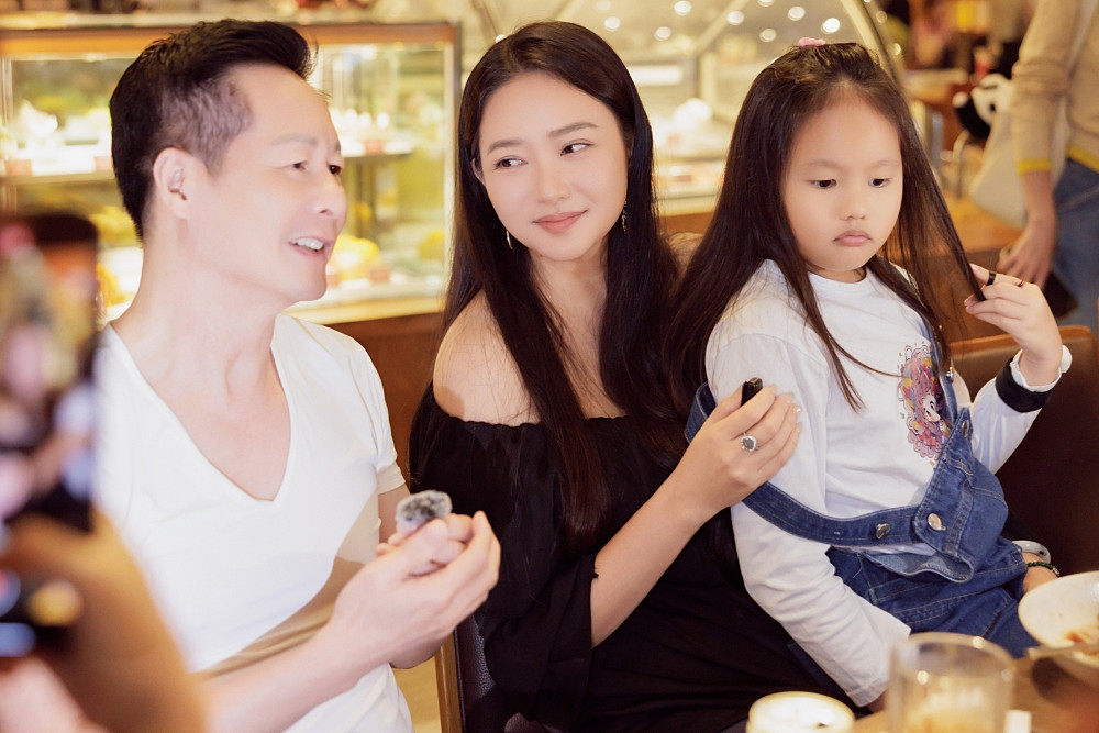 Phan Như Thảo Chồng ghen với công việc chứ không ghen với người