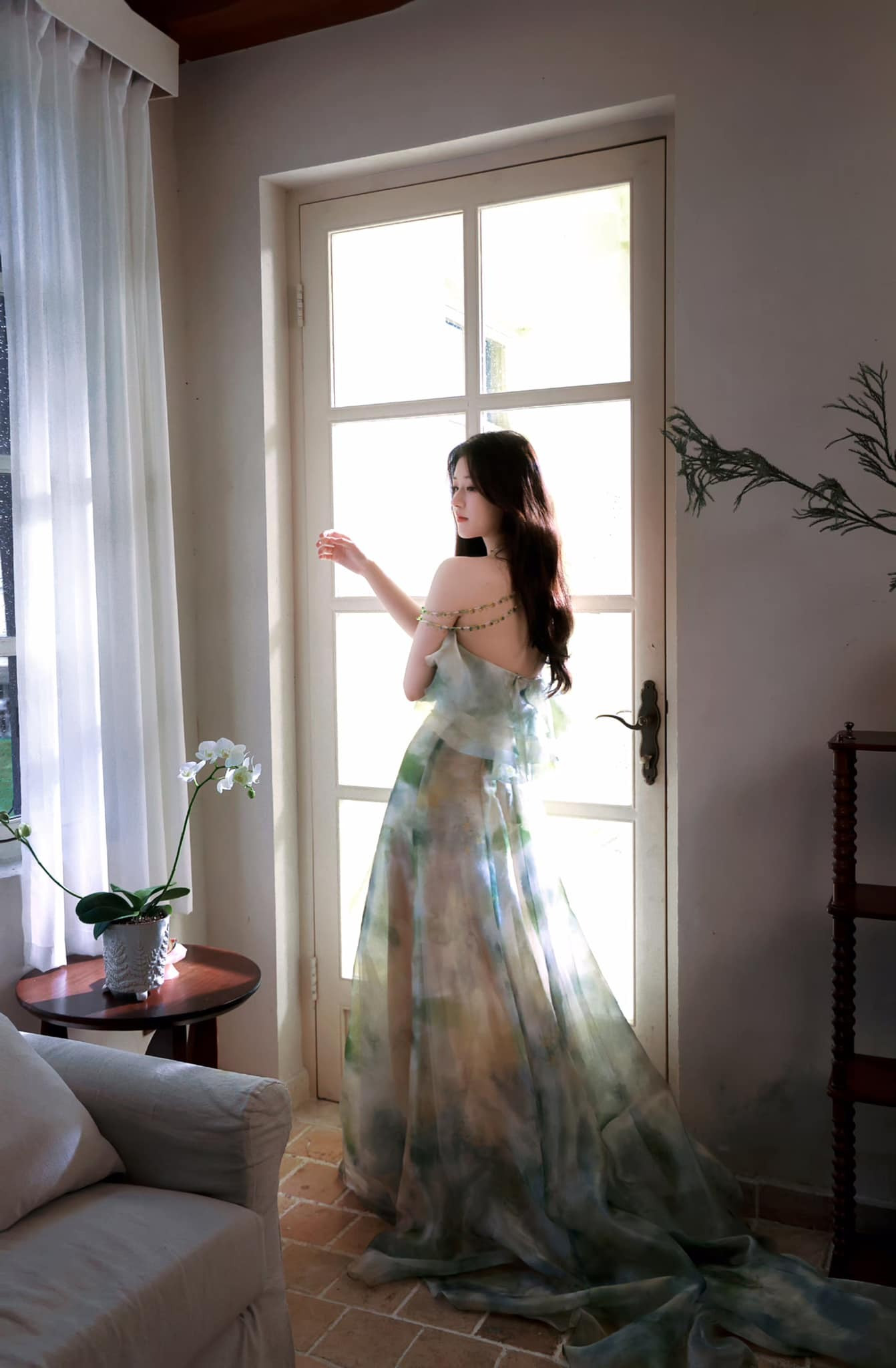 Tổng tài Trần Vỹ Đình khen một điểm trên vóc dáng Triệu Lộ Tư cư dân mạng gật gù đồng tình