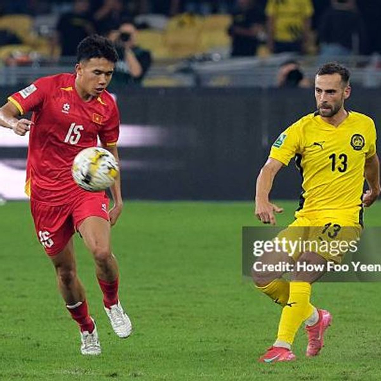 Báo Indonesia truy tìm được hồ sơ gần 100 năm tuổi, chỉ rõ cầu thủ nhập tịch sai luật của Malaysia