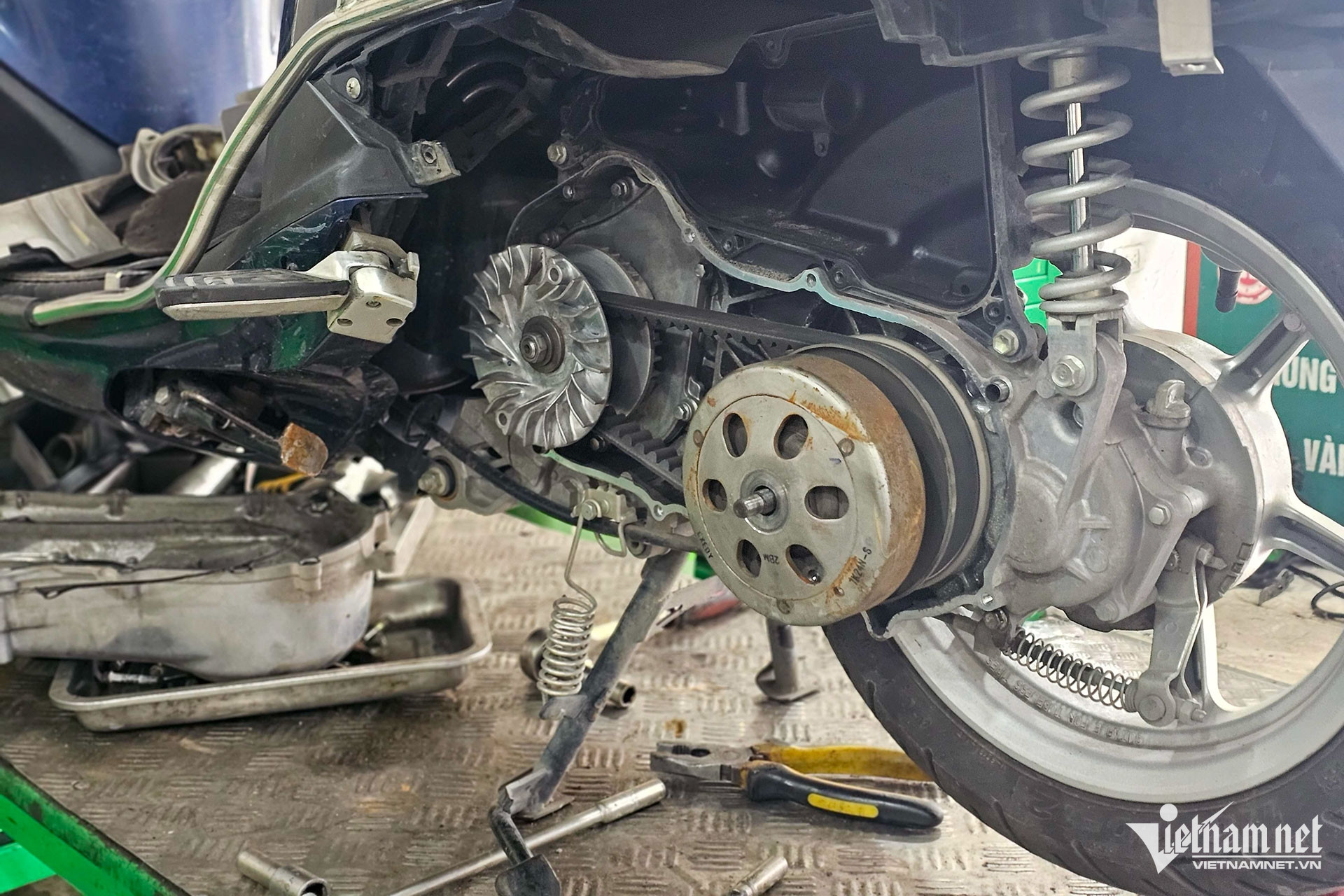 W-Xe may ngap nuoc (4).jpg