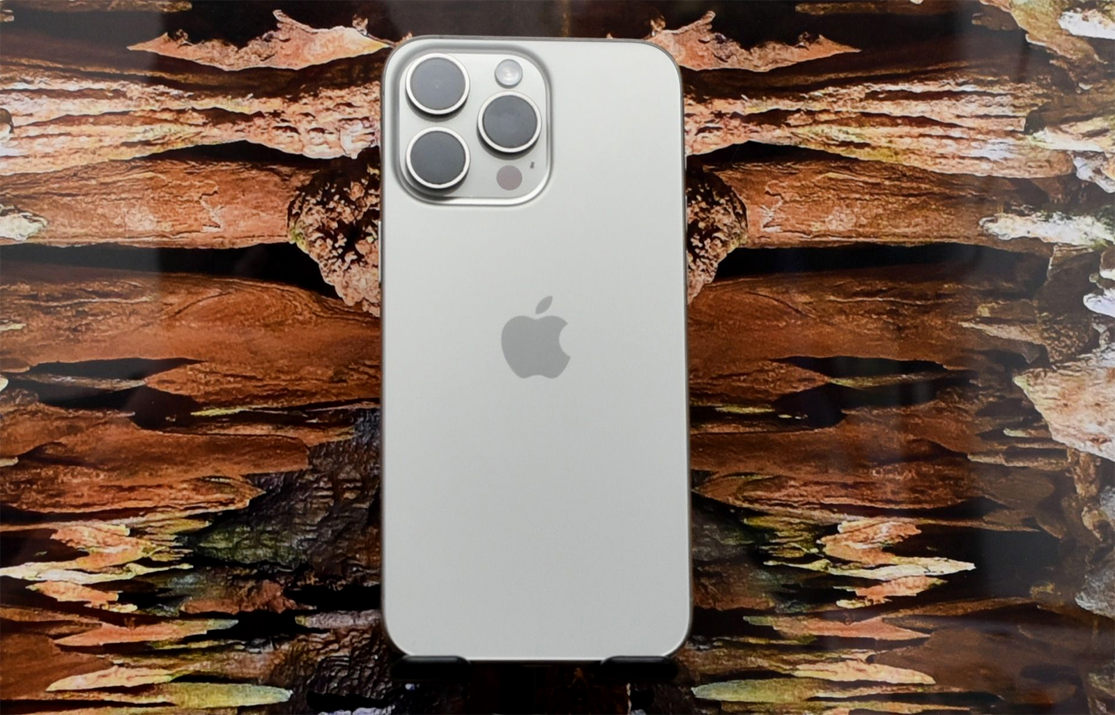 iPhone 15 Pro Max.png