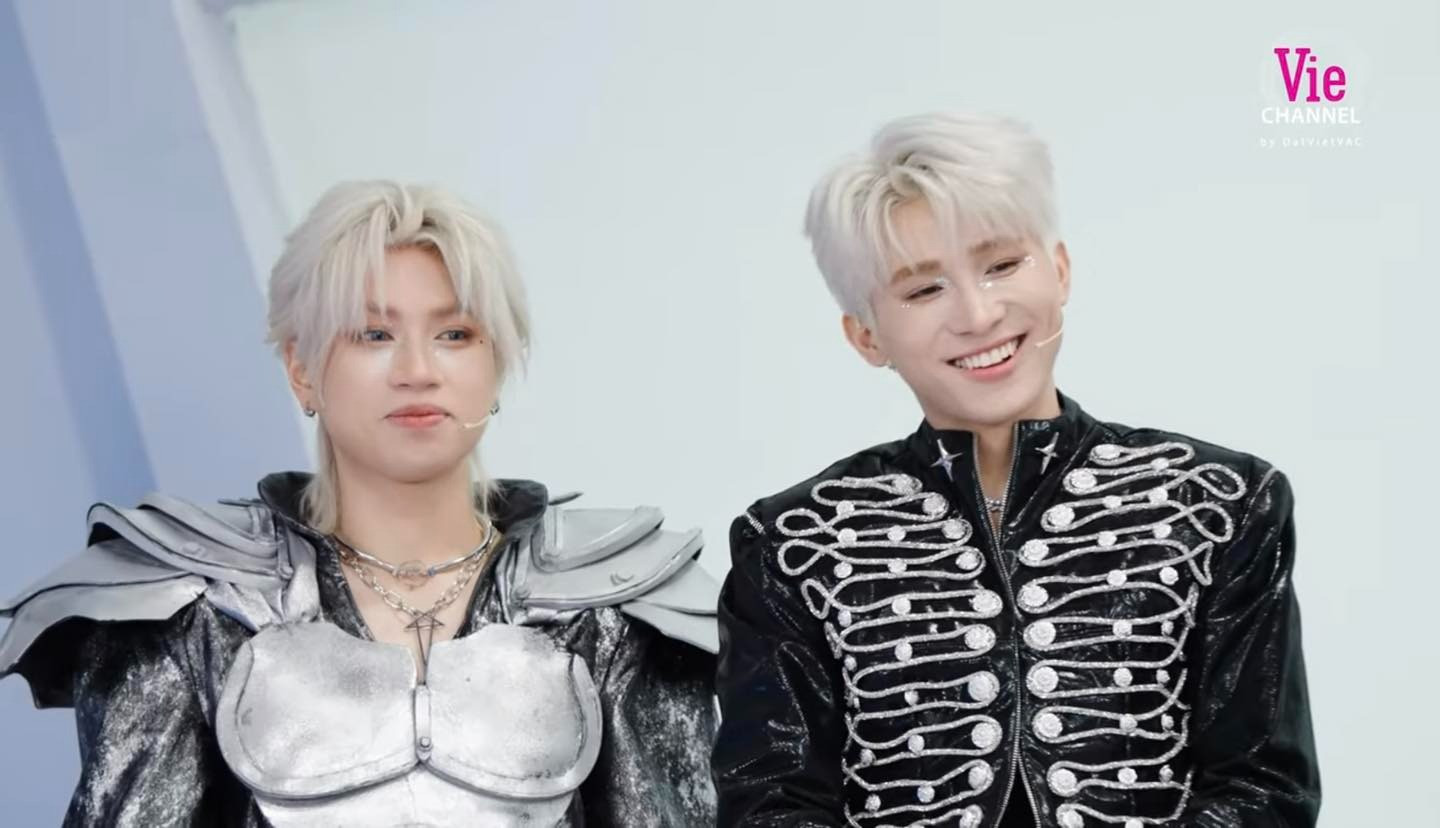 Dàn Anh Trai Say Hi bị chê makeup thảm họa lạm dụng tóc giả