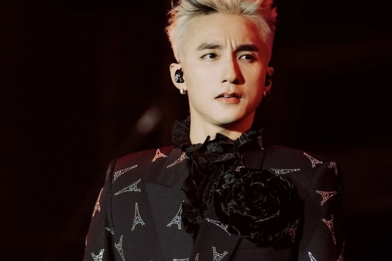 Khoảnh khắc Sơn Tùng M-TP bị phạt thời 'nhất quỷ nhì ma' khiến netizen 'dậy sóng'