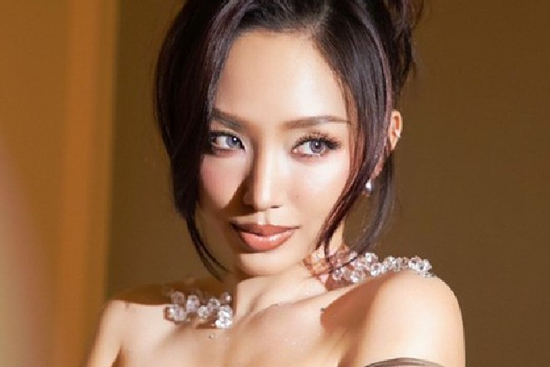 Tóc Tiên phản ứng thế nào khi bị nói giống Thư Kỳ