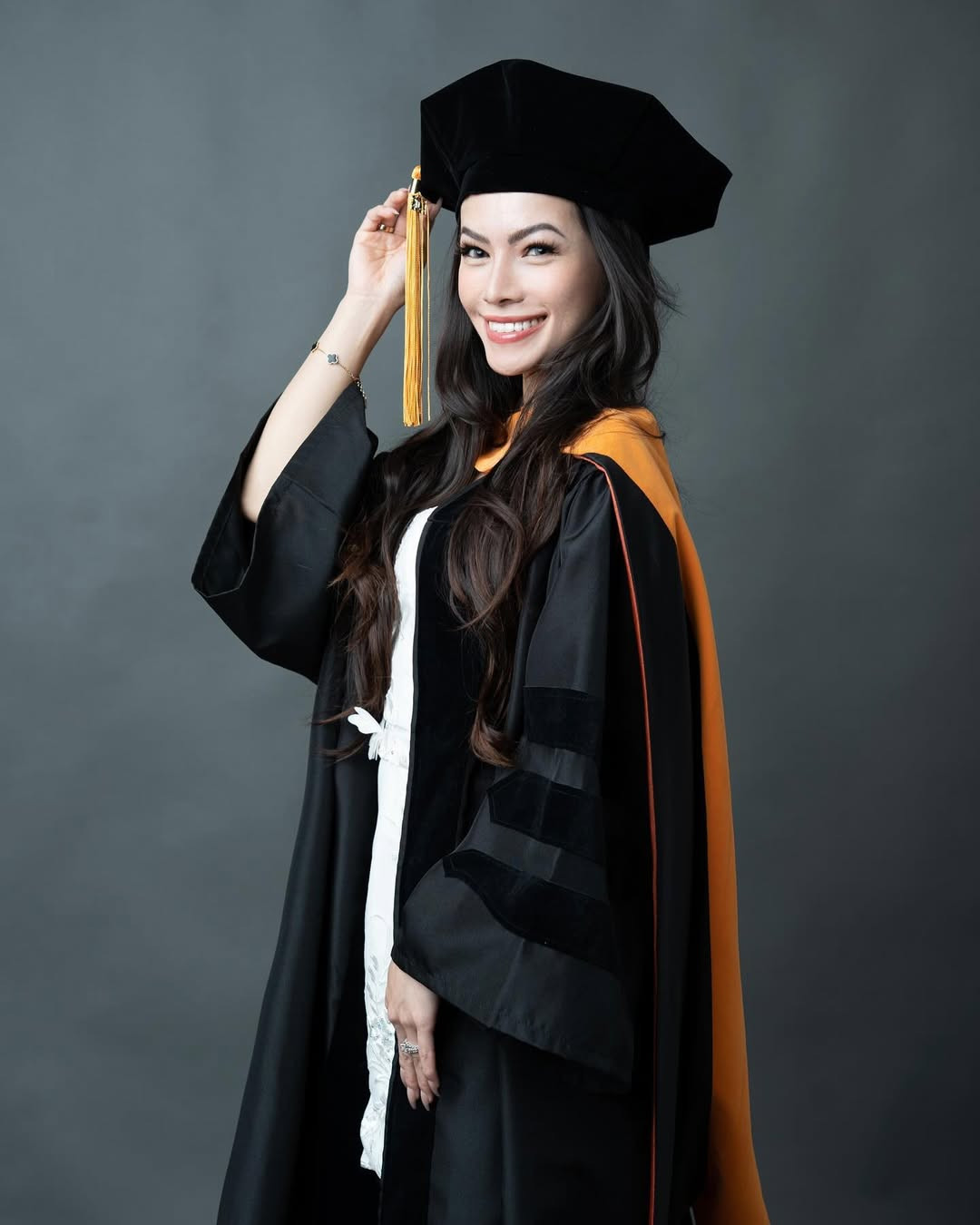 doctor of psychiatric nurse practitioner tien sy chuyen khoa tam than con cam on ba me chong