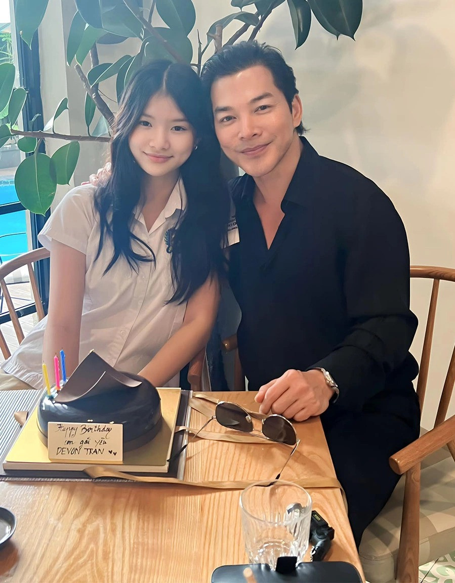 Nhan sắc xinh đẹp của con gái Trần Bảo Sơn Trương Ngọc Ánh