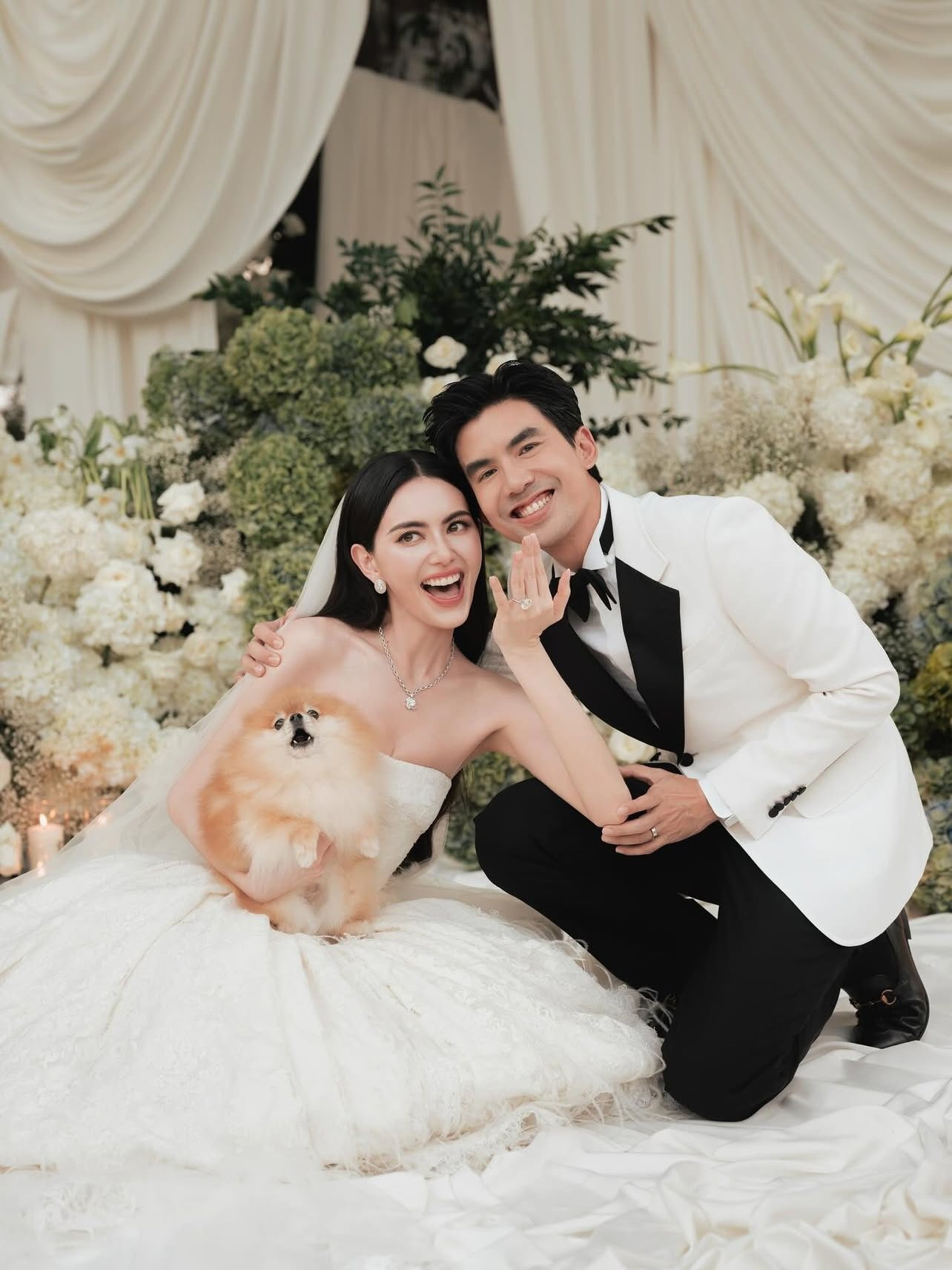 Đám cưới đẹp như cổ tích của ma nữ Mai Davika