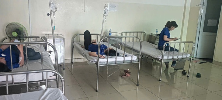 nghi ngộ độc ở TPHCM