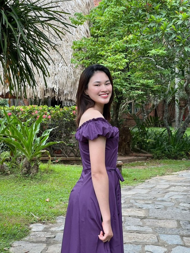 Khoe ảnh về chồng đại gia chị gái Đỗ Thị Hà vướng tranh cãi