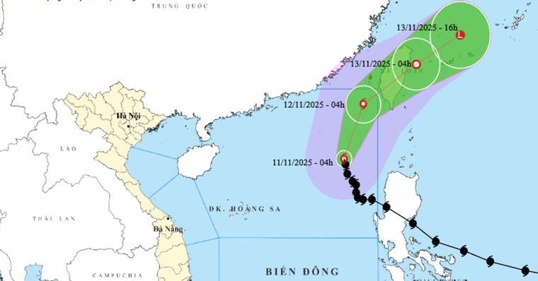Tin mới nhất về bão số 14 Fung-Wong: Tiếp tục đổi hướng và dần ra khỏi Biển Đông