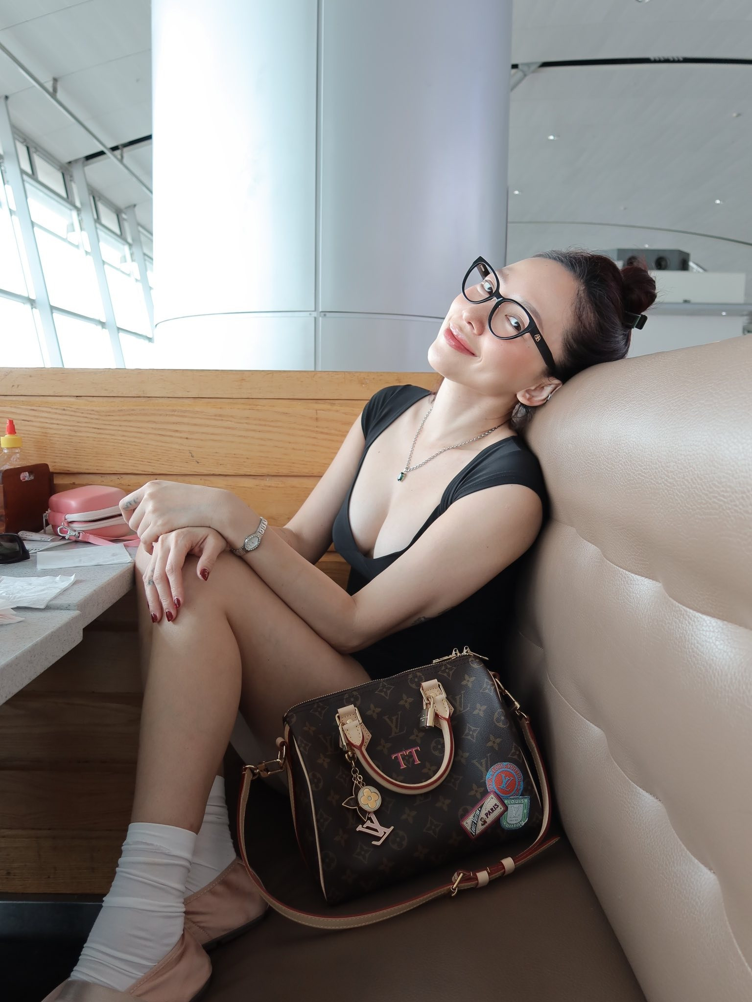 Touliver cùng dàn anh em hội ngộ trong ngày đặc biệt vắng mặt Tóc Tiên