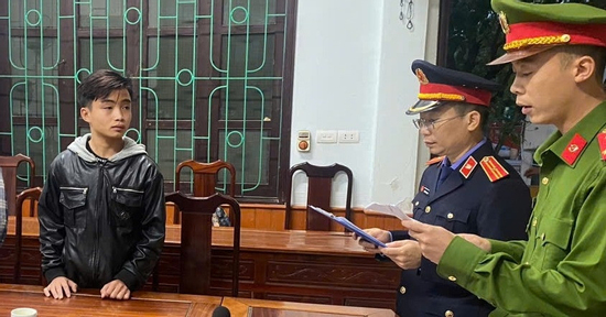 Khởi tố nam sinh lớp 11 đánh học sinh lớp 9 tử vong