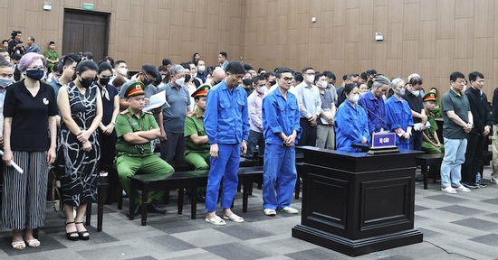 Ông Hồ Đại Dũng và các bị cáo vụ đánh bạc 106 triệu USD lĩnh án