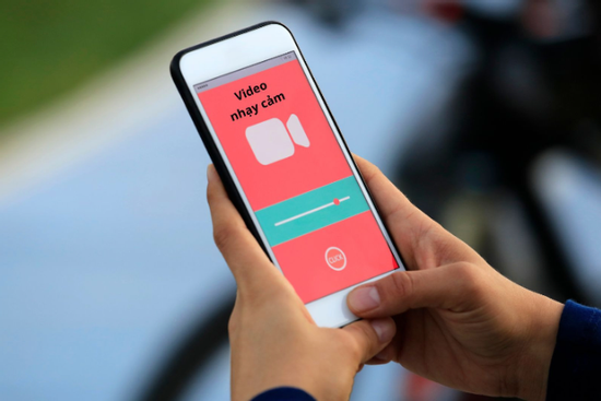 Phát tán clip nhạy cảm của người khác sẽ bị xử lý ra sao?