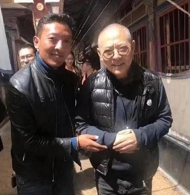 Rùng rợn tin đồn Lý Liên Kiệt thay tim để trẻ hóa lột xác ngoại hình