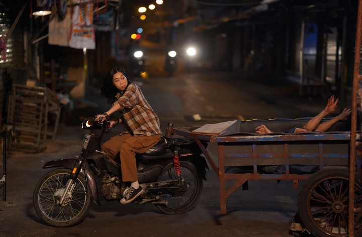 Nữ danh hài đóng phim đang dẫn đầu phòng vé: Sắc vóc nổi bật, từng thi hoa hậu - 1