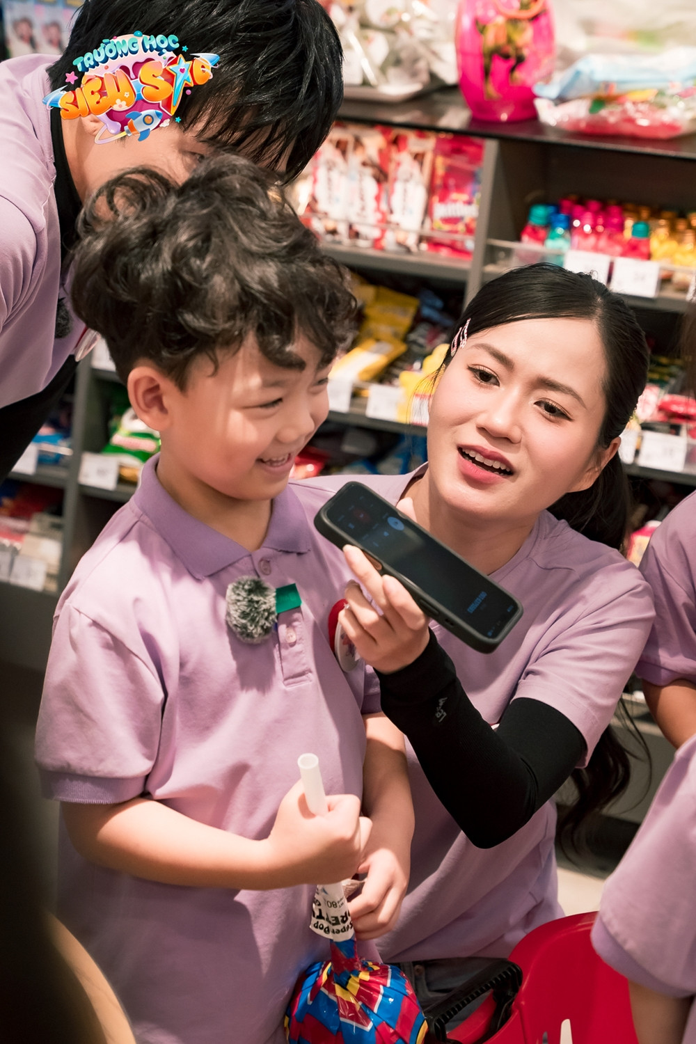 truong hoc sieu sao (6).jpg