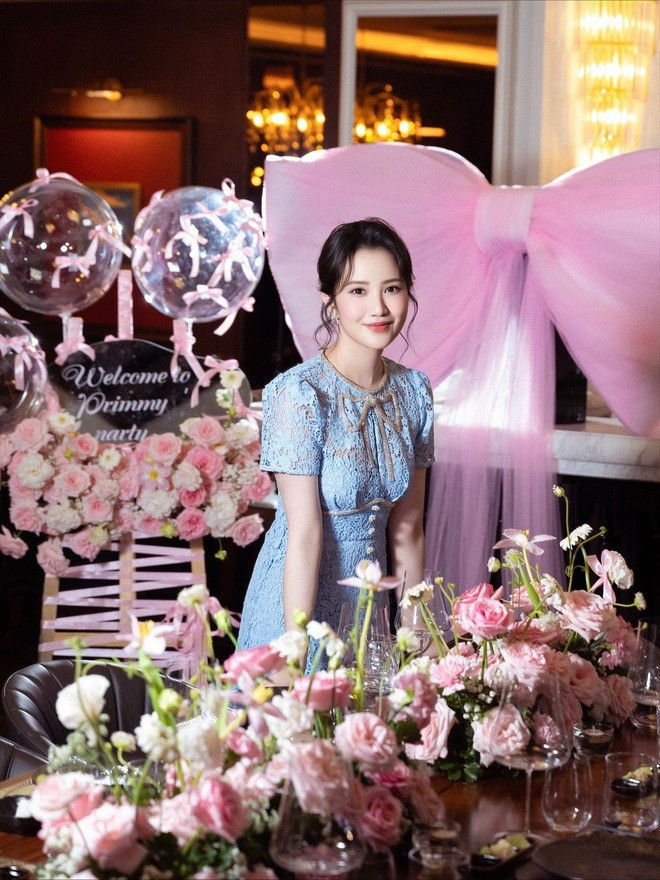 Vợ Phan Thành hiếm khi lộ diện bóc giá set đồ hiệu đắt đỏ diện trên người muốn xỉu ngang