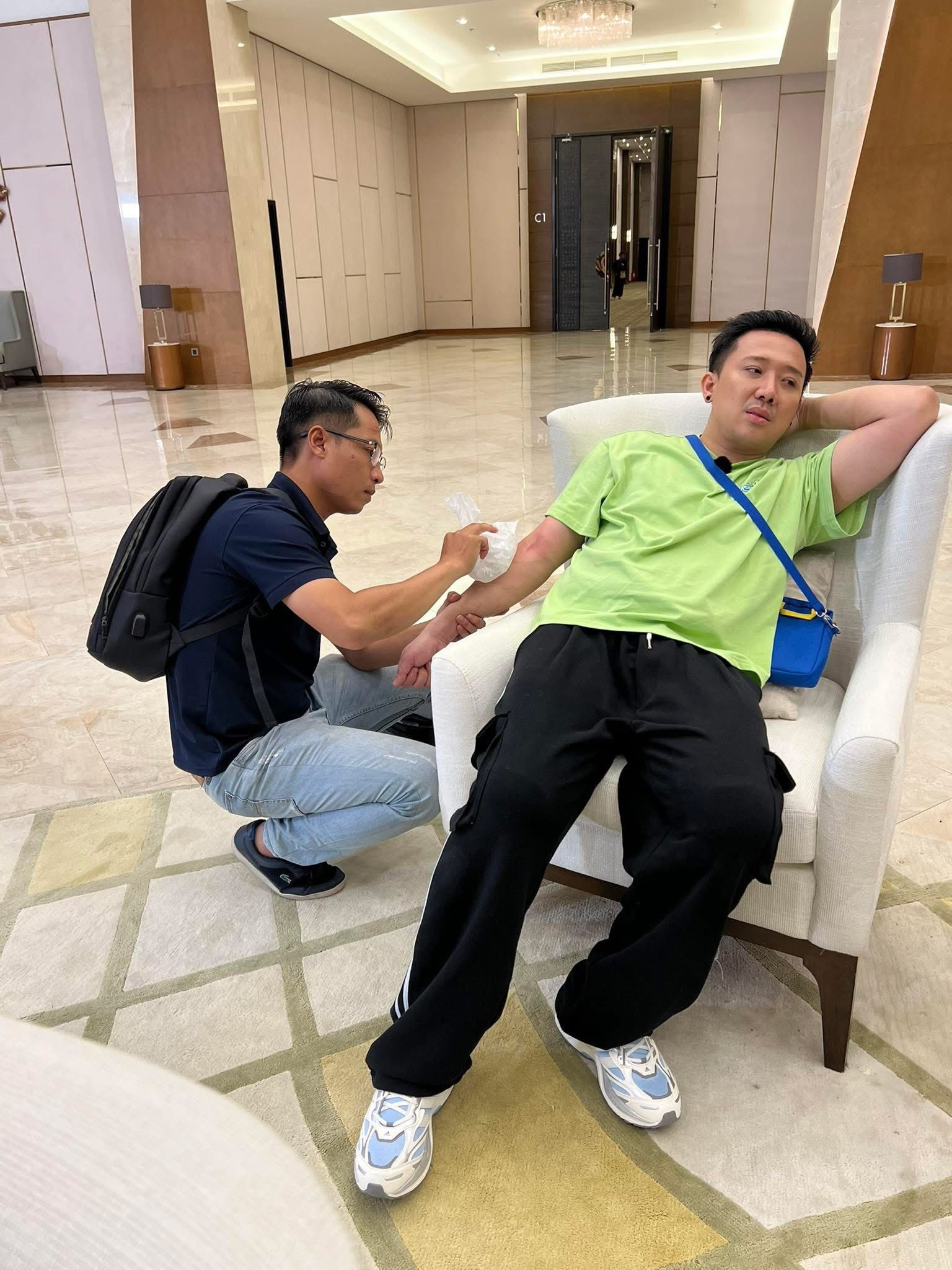 Giật mình hình ảnh bầm dập không ra hình người của Trấn Thành