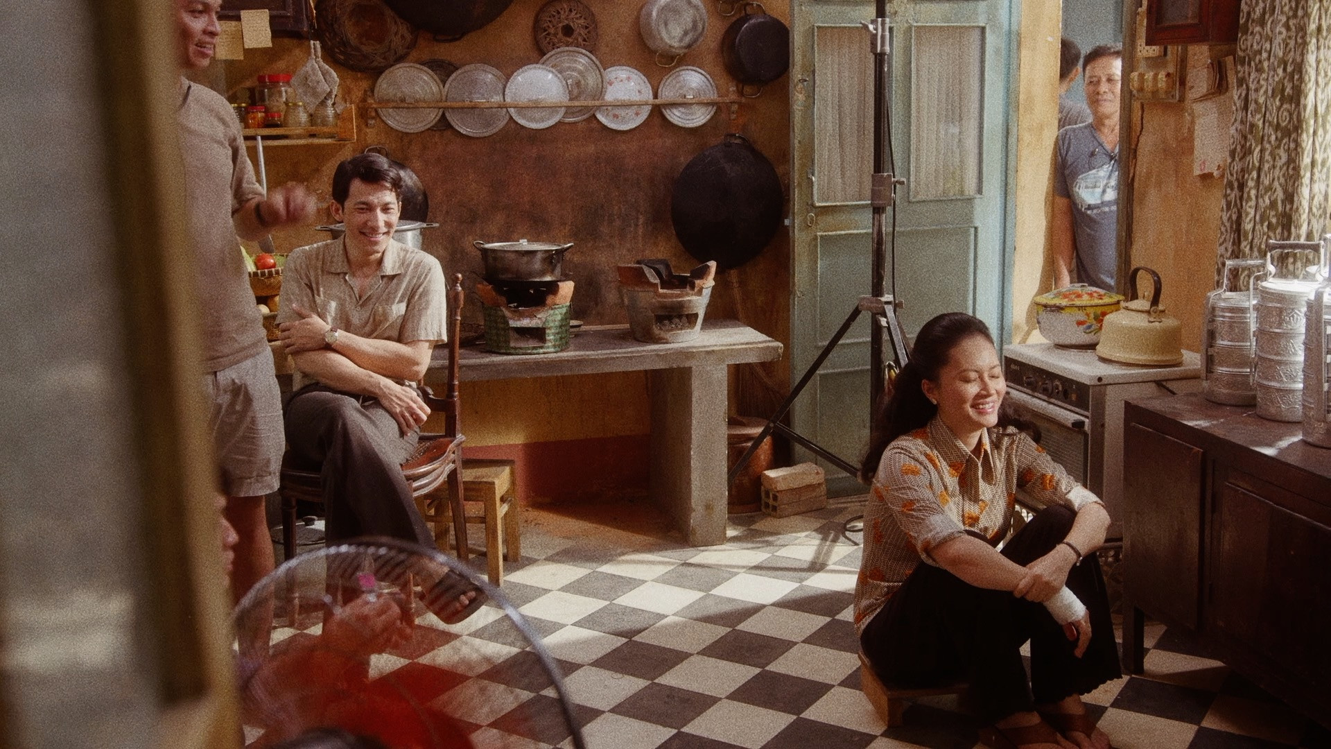 Liên Bỉnh Phát, Đỗ Thị Hải Yến choáng ngợp trước Kỳ Nam - Ảnh 1.