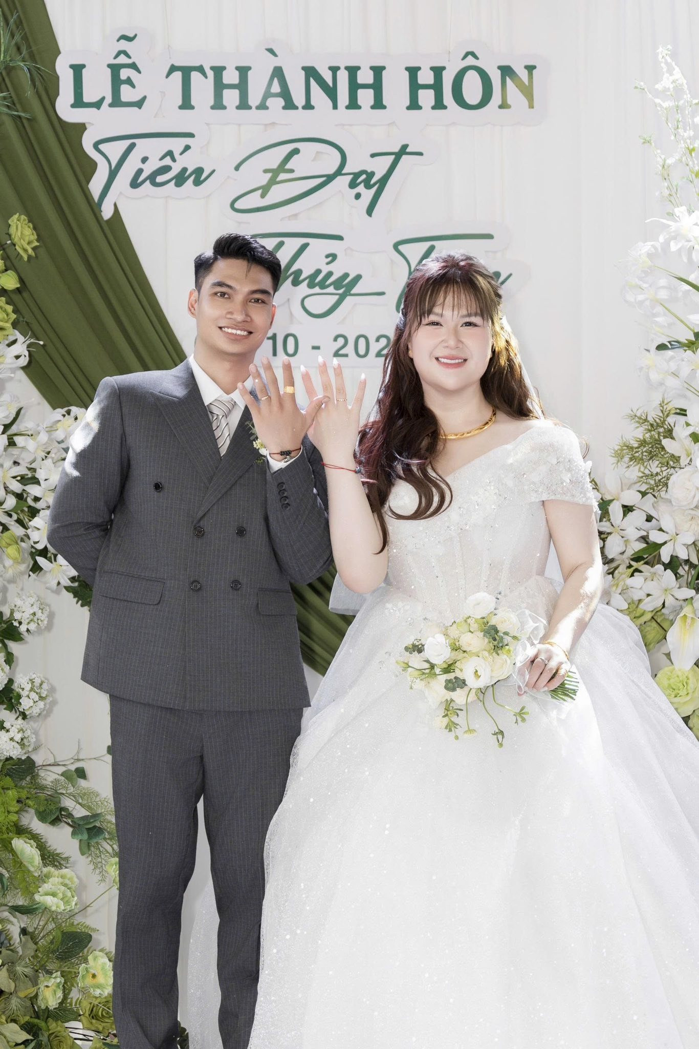 Hot girl trăm ký Ngô Thủy Tiên lấy chồng xuất thân chú rể gây chú ý