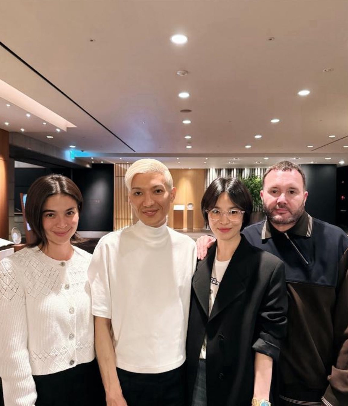 Ngoại hình gây tranh cãi của Song Hye Kyo