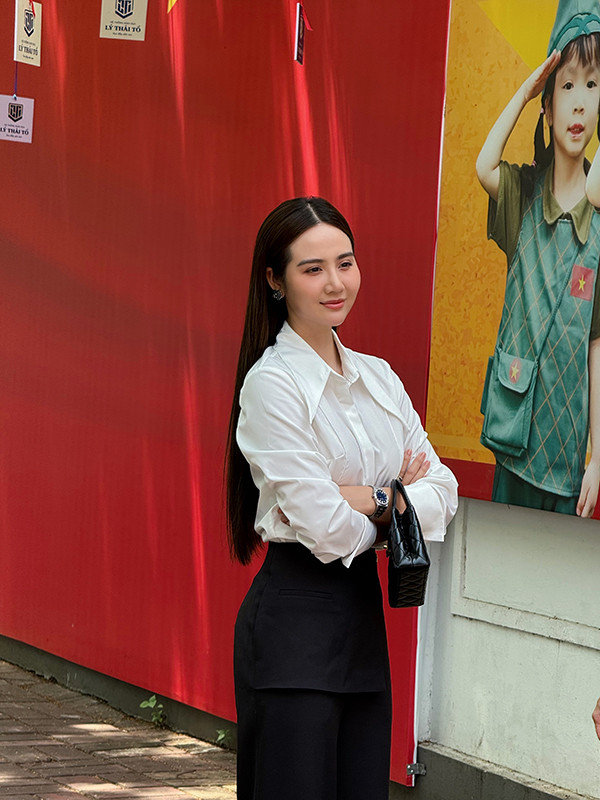 Nỗi khổ siết cân, cắt tinh bột để đẹp từng centimet của nữ chính phim 'Cách em 1 milimet'  - Ảnh 3.