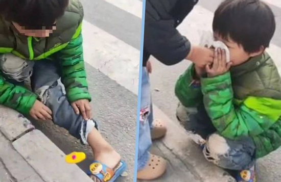 Bé gái Trung Quốc mang dép lê giữa trời lạnh 10 độ C, lom khom nhặt đồ ăn rơi giữa đường gây xót xa